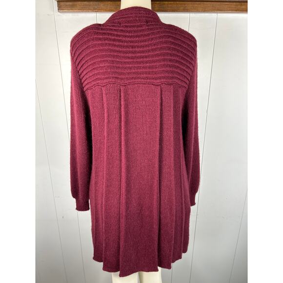 Peruvian Link 100% Alpaca three button long cardigan in Merlot. One Size - Picture 2 of 7